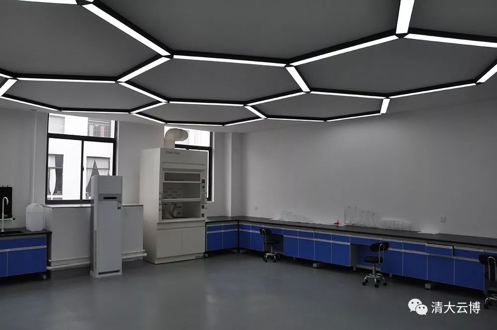 清大云博生产区展示